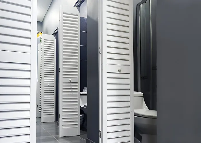 Seven Nights Hostel CartagenaHostal